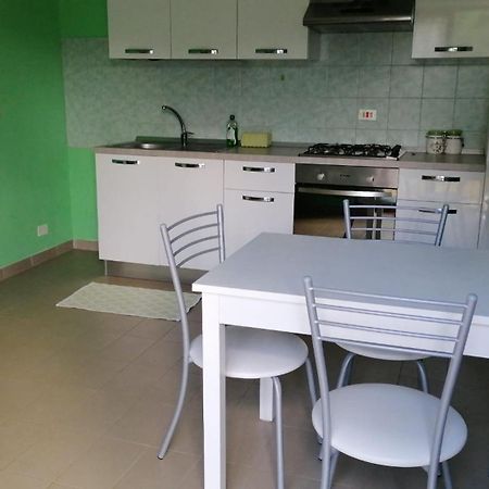 Casa Vacanze "Ellen" Bianchi Екстериор снимка