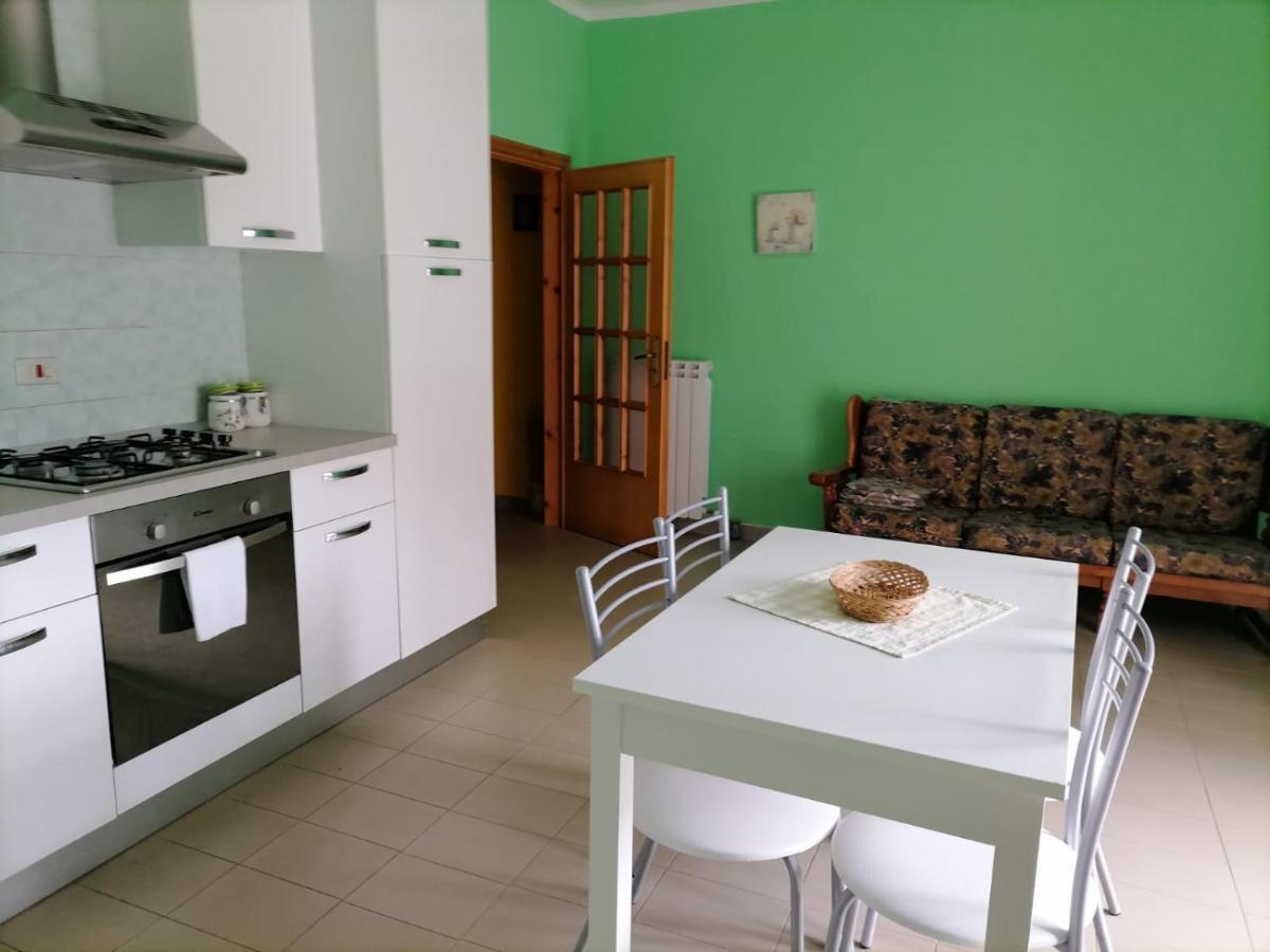 Casa Vacanze "Ellen" Bianchi Екстериор снимка