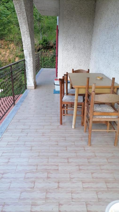 Casa Vacanze "Ellen" Bianchi Екстериор снимка