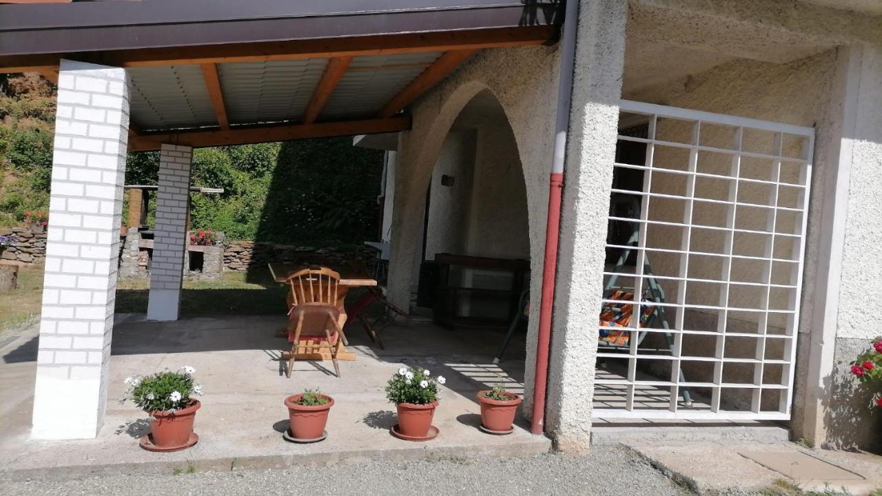 Casa Vacanze "Ellen" Bianchi Екстериор снимка